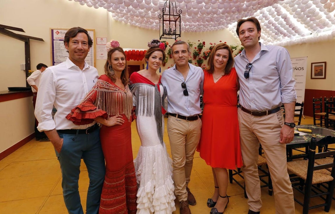 El ambiente en las casetas del recinto ferial, en imágenes