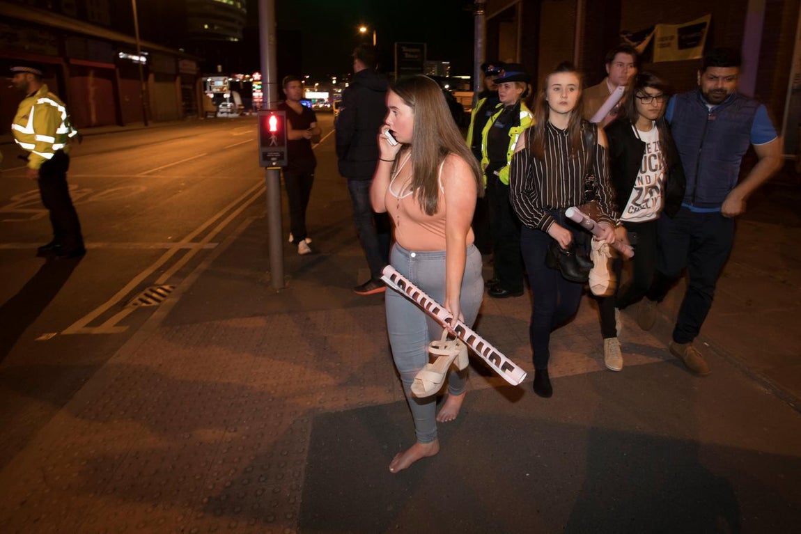 Las imágenes que dejan las explosiones en el Manchester Arena