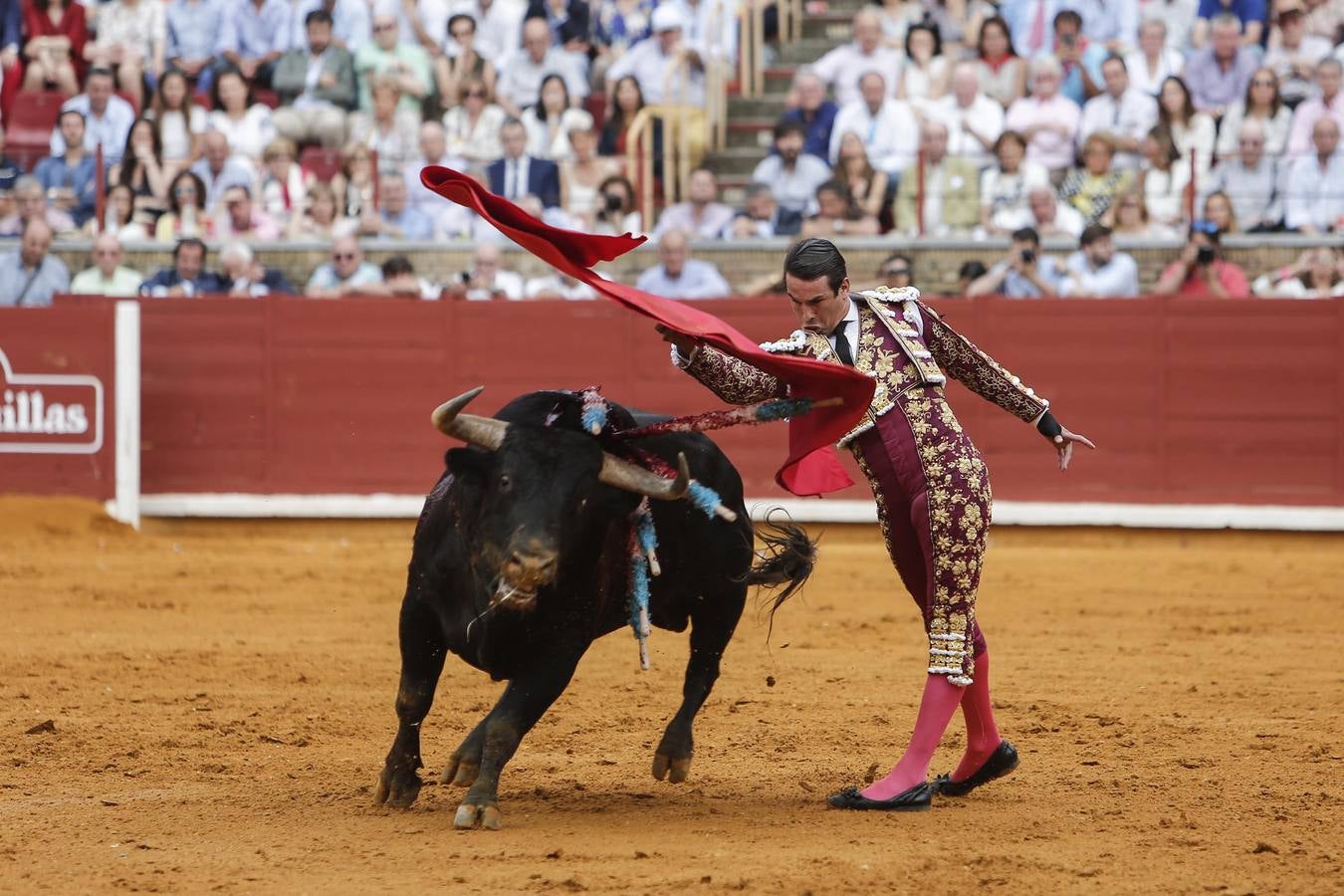 La corrida de Morante, Manzanares y Roca Rey, en imágenes