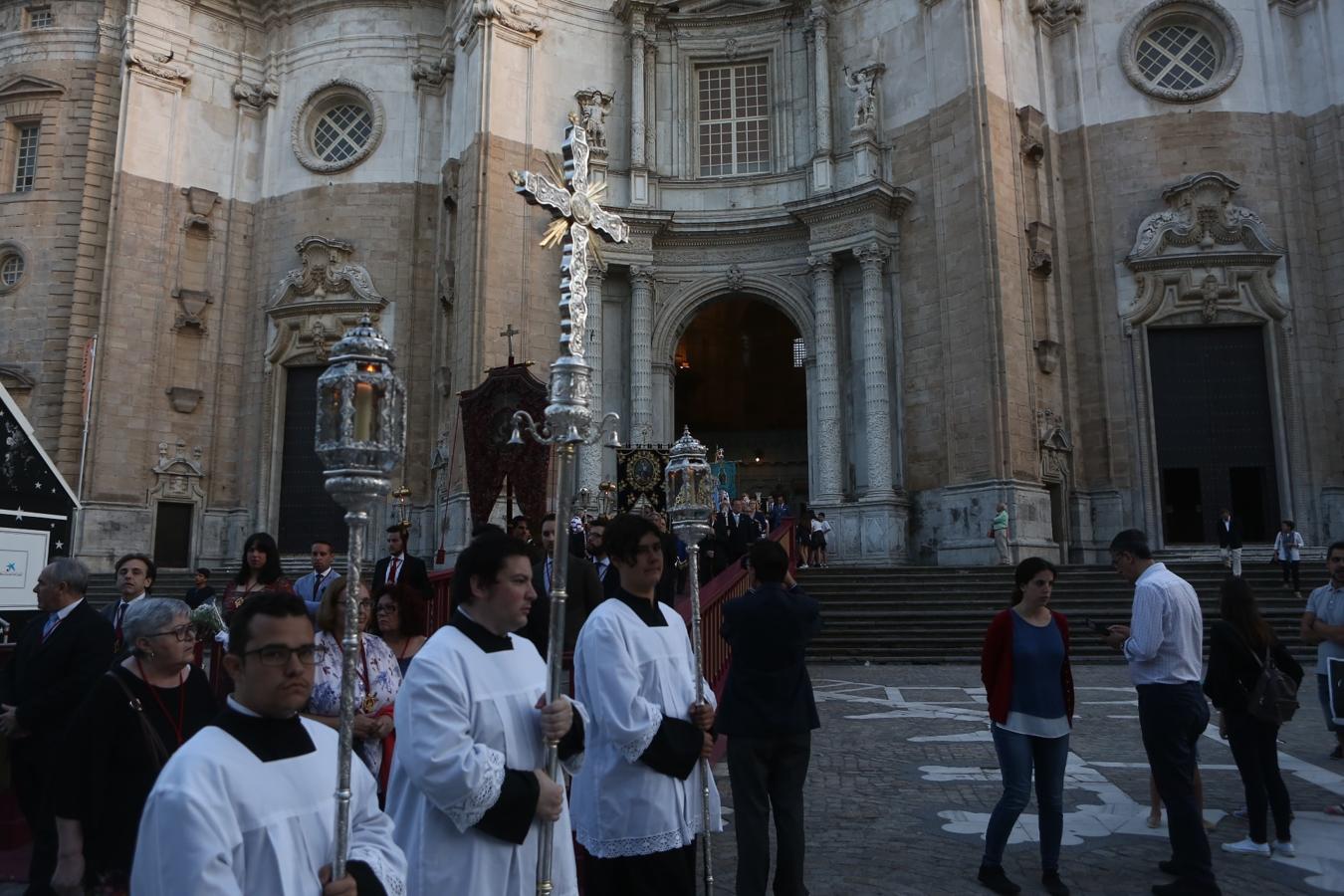 FOTOS: Las imágenes del Rosario de la Patrona