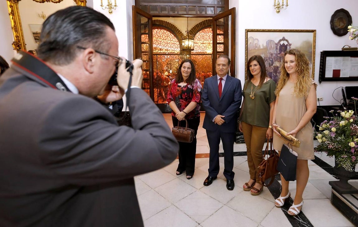 La despedida al coronel Fuentes de la Guardia Civil de Córdoba, en imágenes