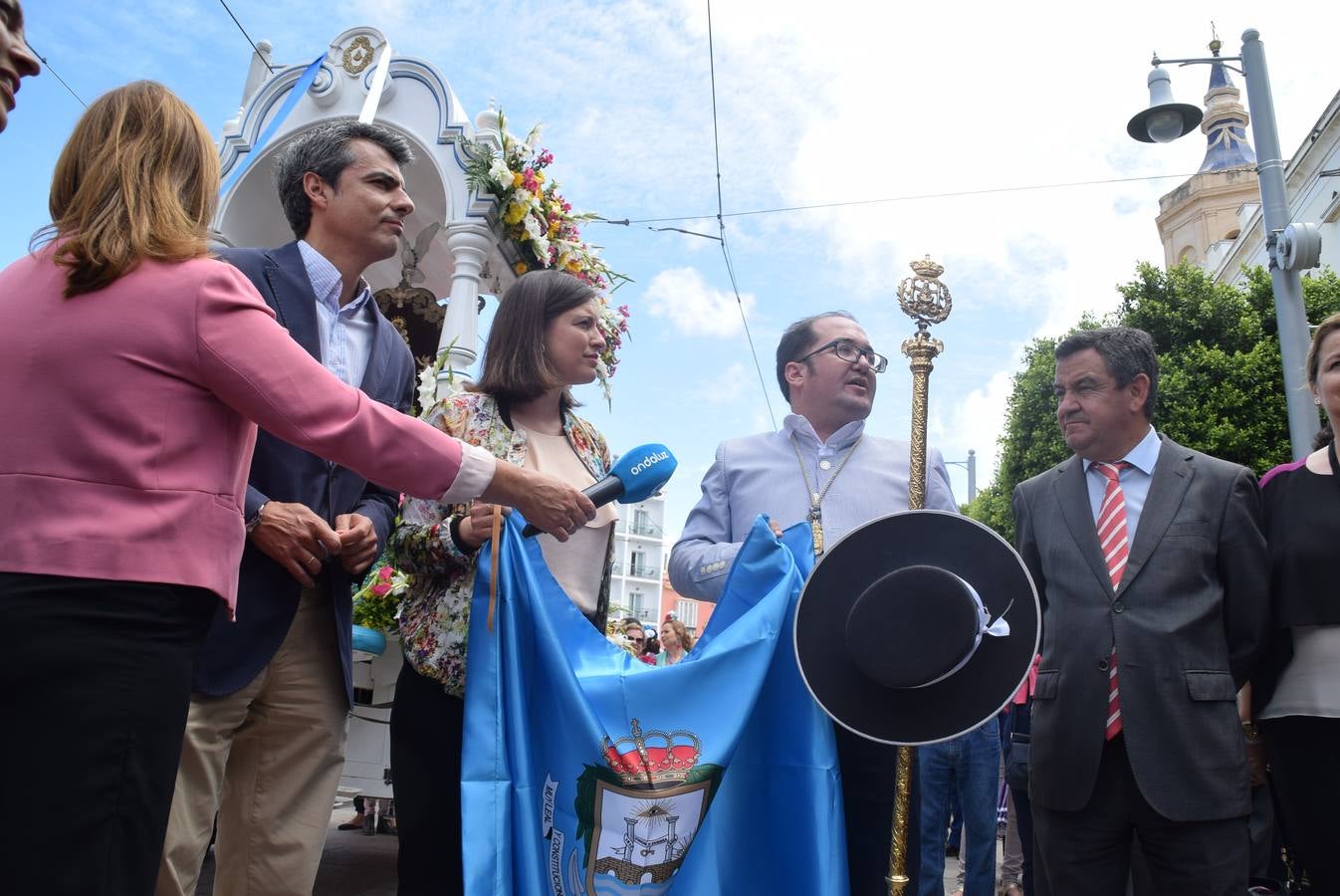 Las hermandades de Chiclana y San Fernando parten hacia El Rocío