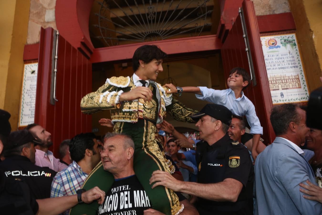 El Juli, Morante y Andrés Roca Rey, en Sanlúcar