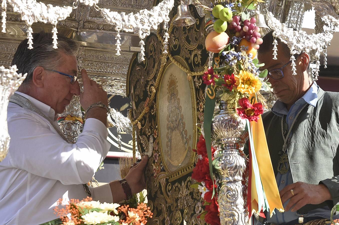 La salida de las carretas del Rocío del Cerro, en imágenes