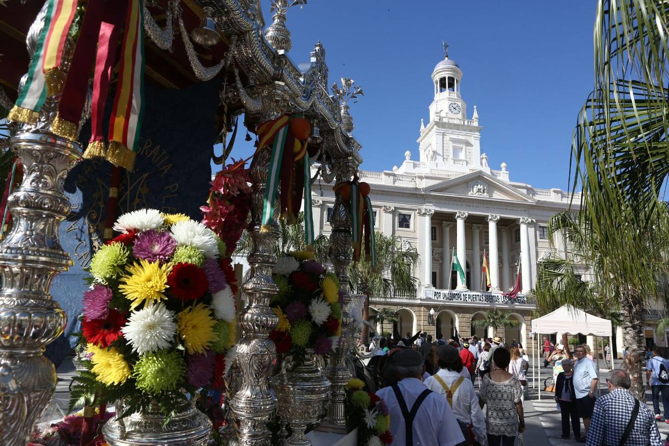 Salida de la hermandad del Rocío de Cádiz