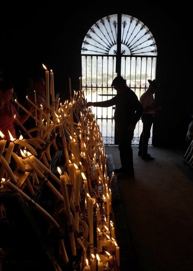 La Misa Pontifical en El Rocío, en imágenes