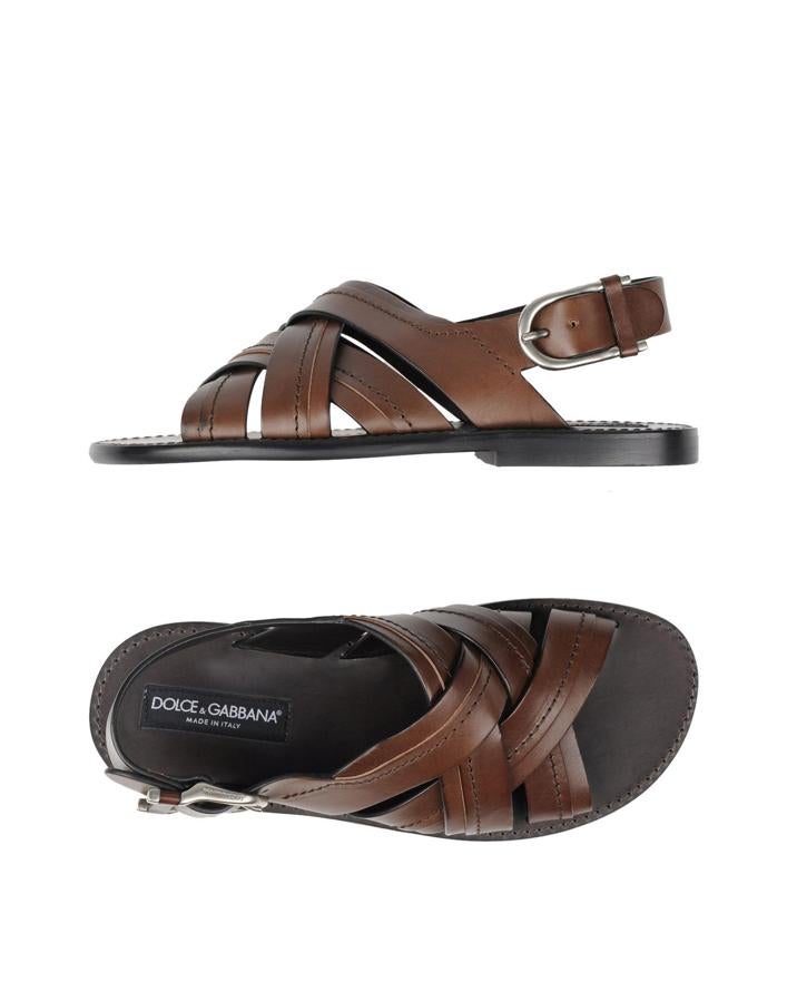 Sandalias de Dolce&amp;Gabbana. Marrones y cruzadas (Precio: 237 euros)