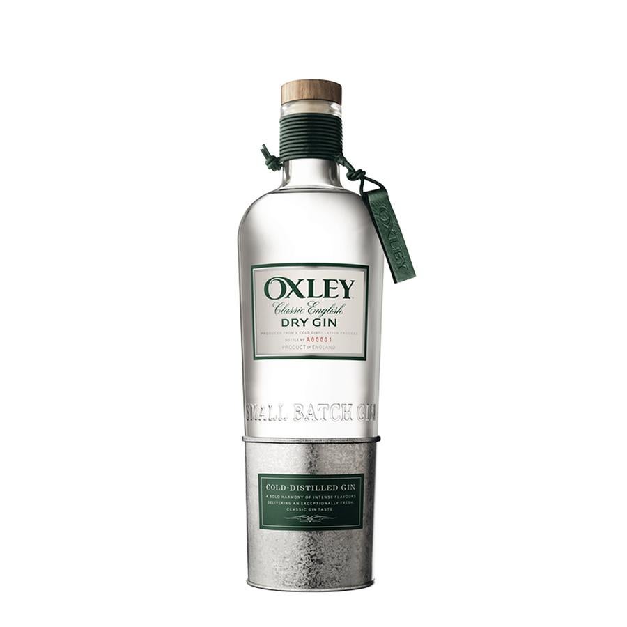 Cold-Distilled Gin. La primera ginebra destilada a baja temperatura, sorprende con sus notas de anís, regalliz, tarta de limón, mermelada de naranja, ralladura de limón y hierbas secas (67€).