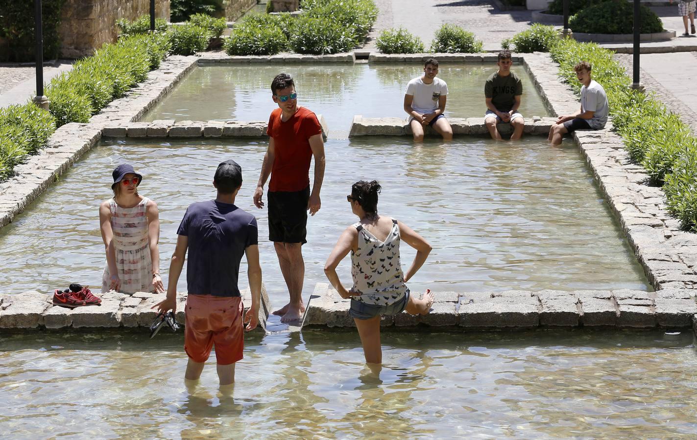 Las mejores imágenes de una dura jornada de calor en Córdoba