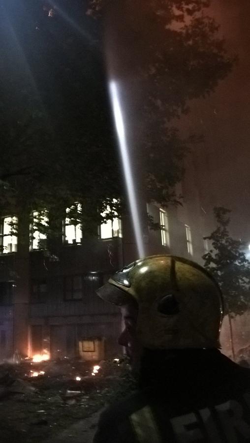 En imágenes: Un incendio devora un edificio en Londres