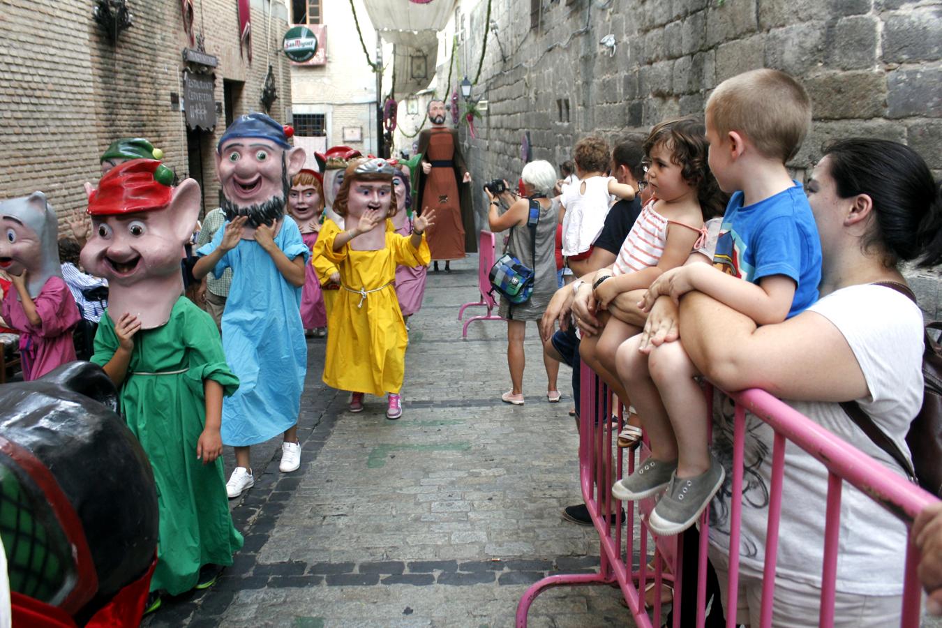 El desfile de la Tarasca por las calles