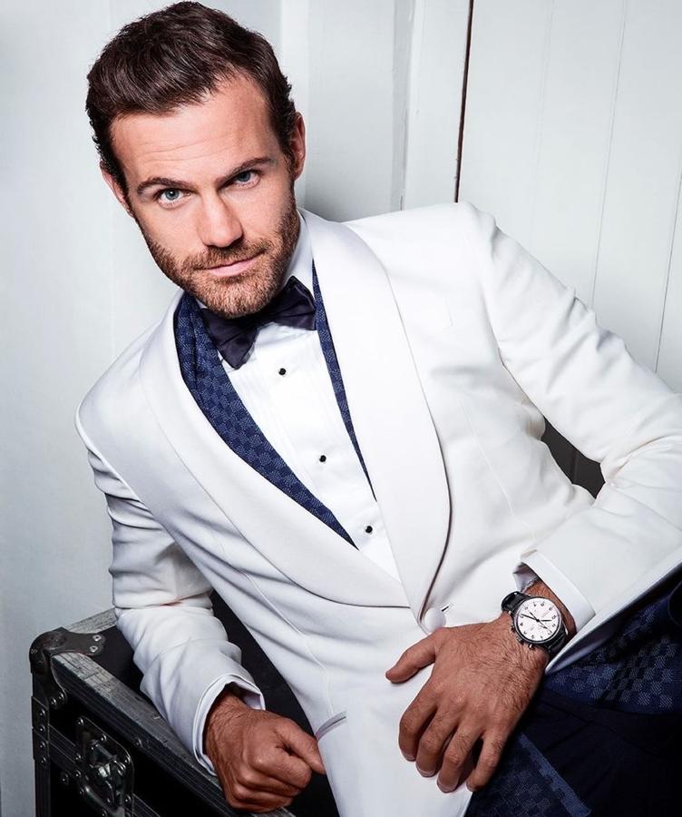 Juan Manuel Mata. El jugador de fútbol del Manchester comparte la elegancia y la tradición de esta firma emblemática de la que es embajador.