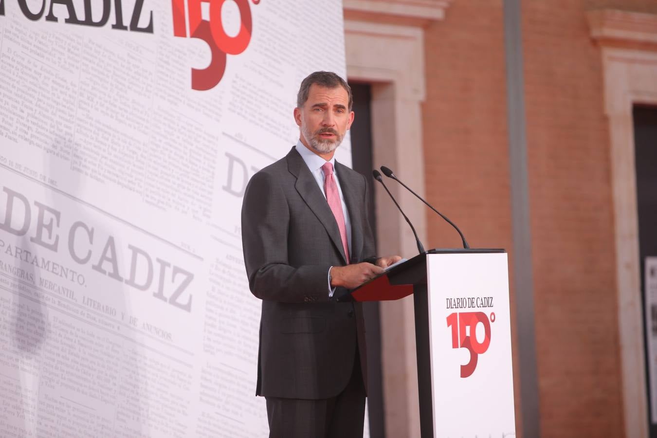 Su Majestad el Rey Felipe VI participa en el acto de celebración del 150 aniversario de Diario de Cádiz