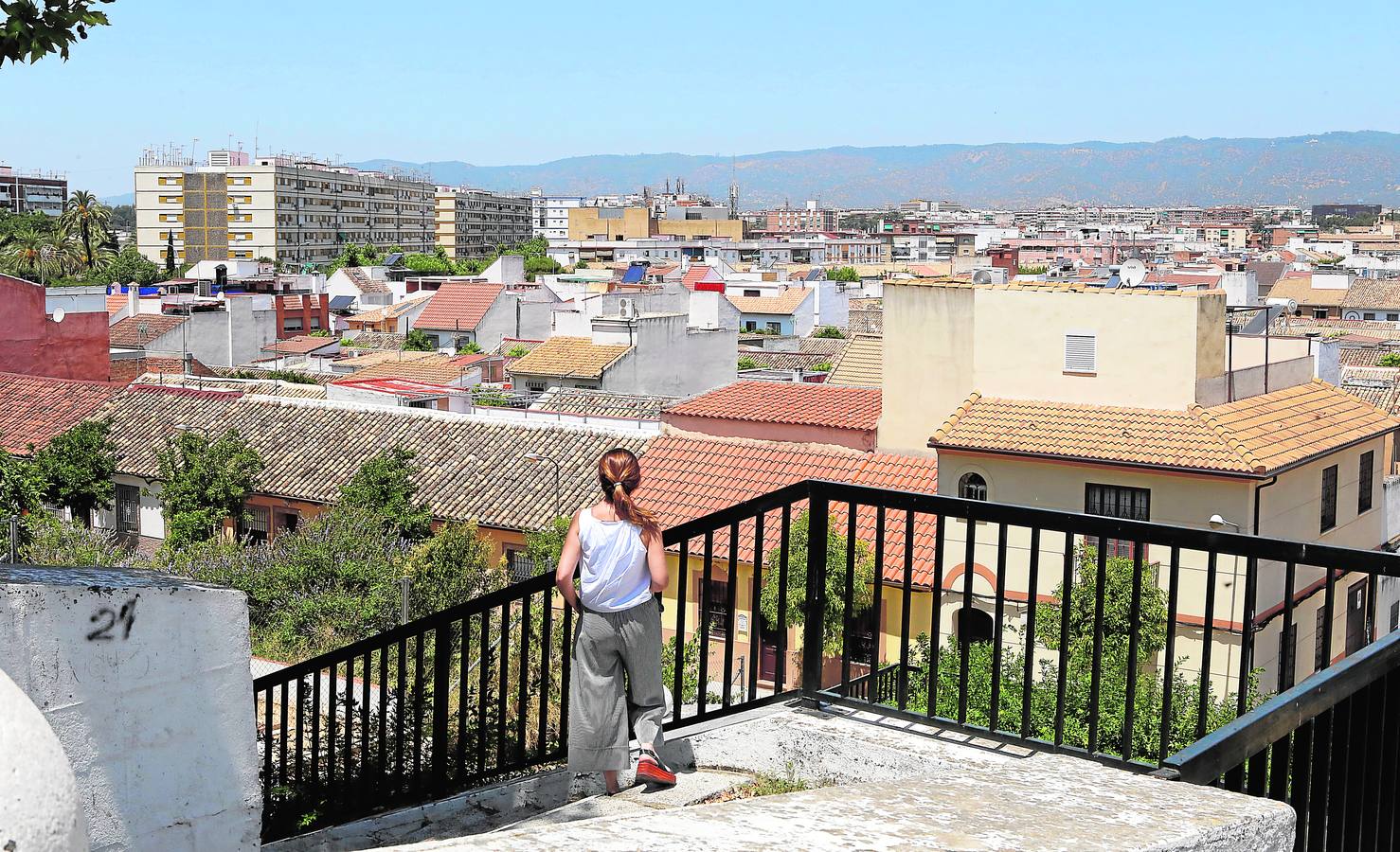 En imágenes, un día por el distrito Sur, el quinto barrio más pobre de España