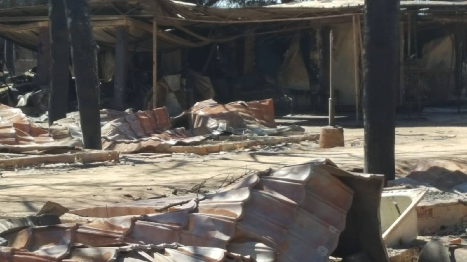 Así ha quedado el Camping Doñana tras el incendio originado en Moguer