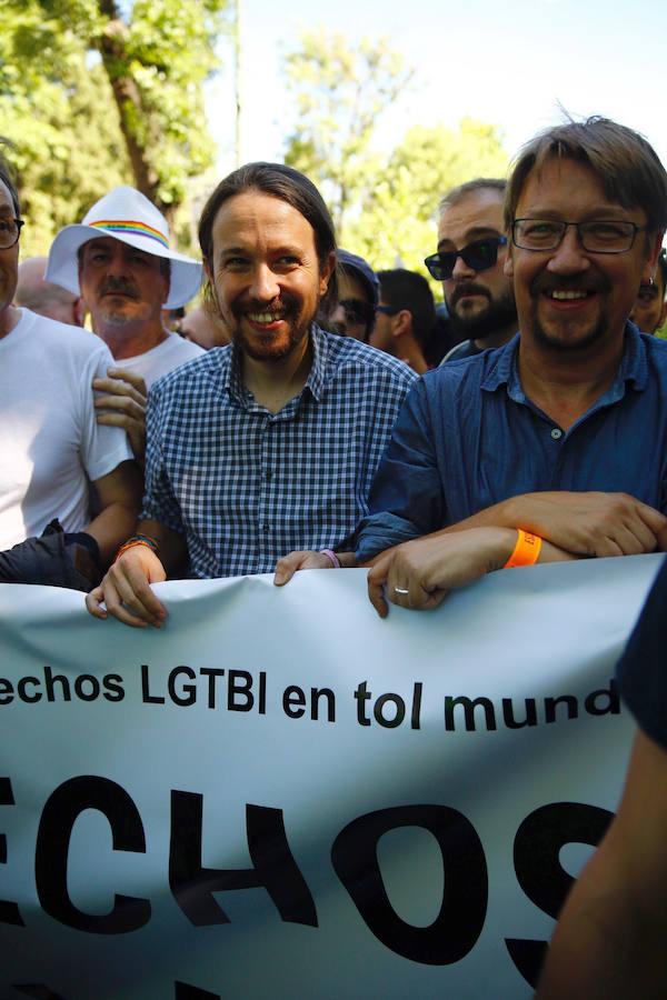 Abriendo la manifestación, en la pancarta de cabecera, estarán los representantes de los colectivos convocantes, Jesús Generelo, presidente de FELGTB, Federación estatal de Lesbianas, Gais, Transexuales y Bisexuales; Jesús Grande, presidente de COGAM, Colectivo LGTB de Madrid, y Juan Carlos Alonso, coordinador general del WorldPride Madrid. 