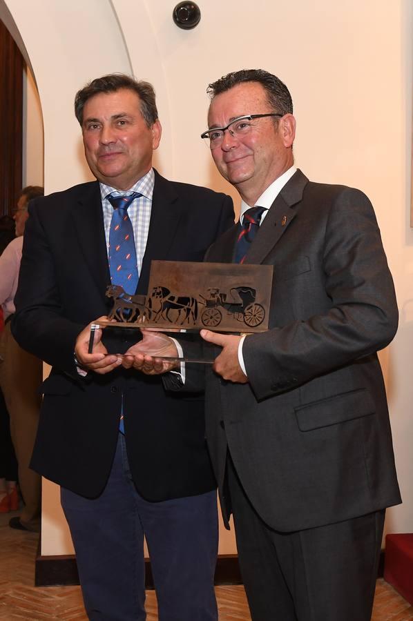 Entrega de trofeos de la Exhibición de Enganches de la Feria de Abril (Ii)