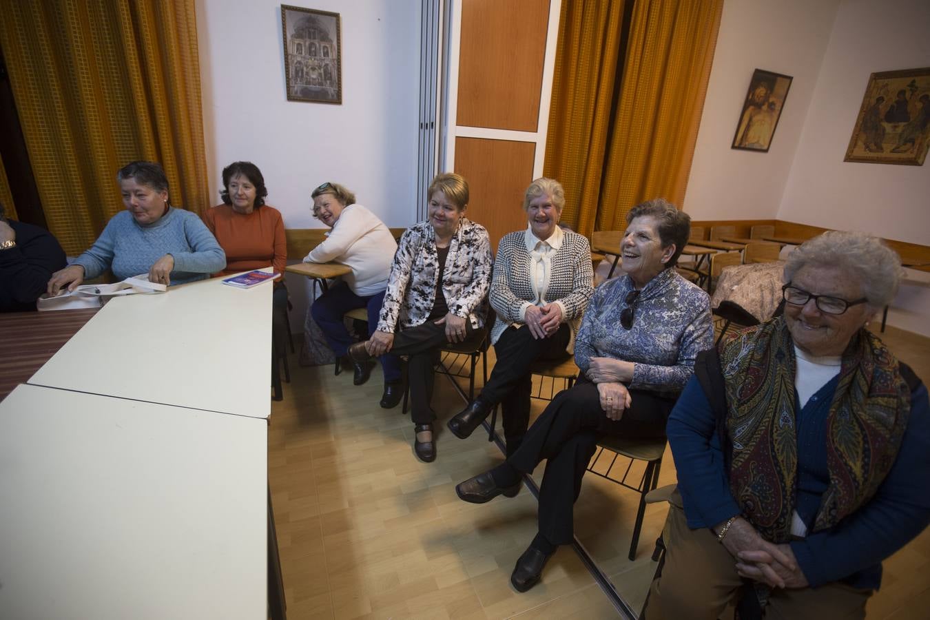 Fotos: Grupo de Mujeres en la Parroquia de San José