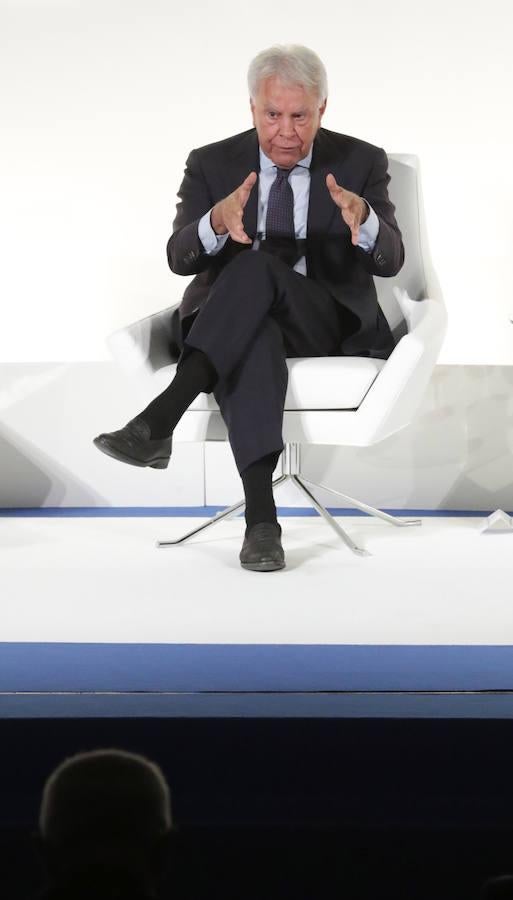 Las mejores imágenes del foro «40 años de democracia»