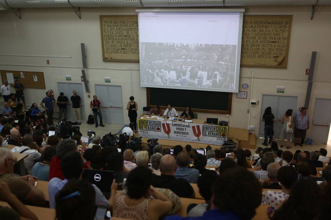 Las imágenes de la Universidad de verano de Podemos en Cádiz