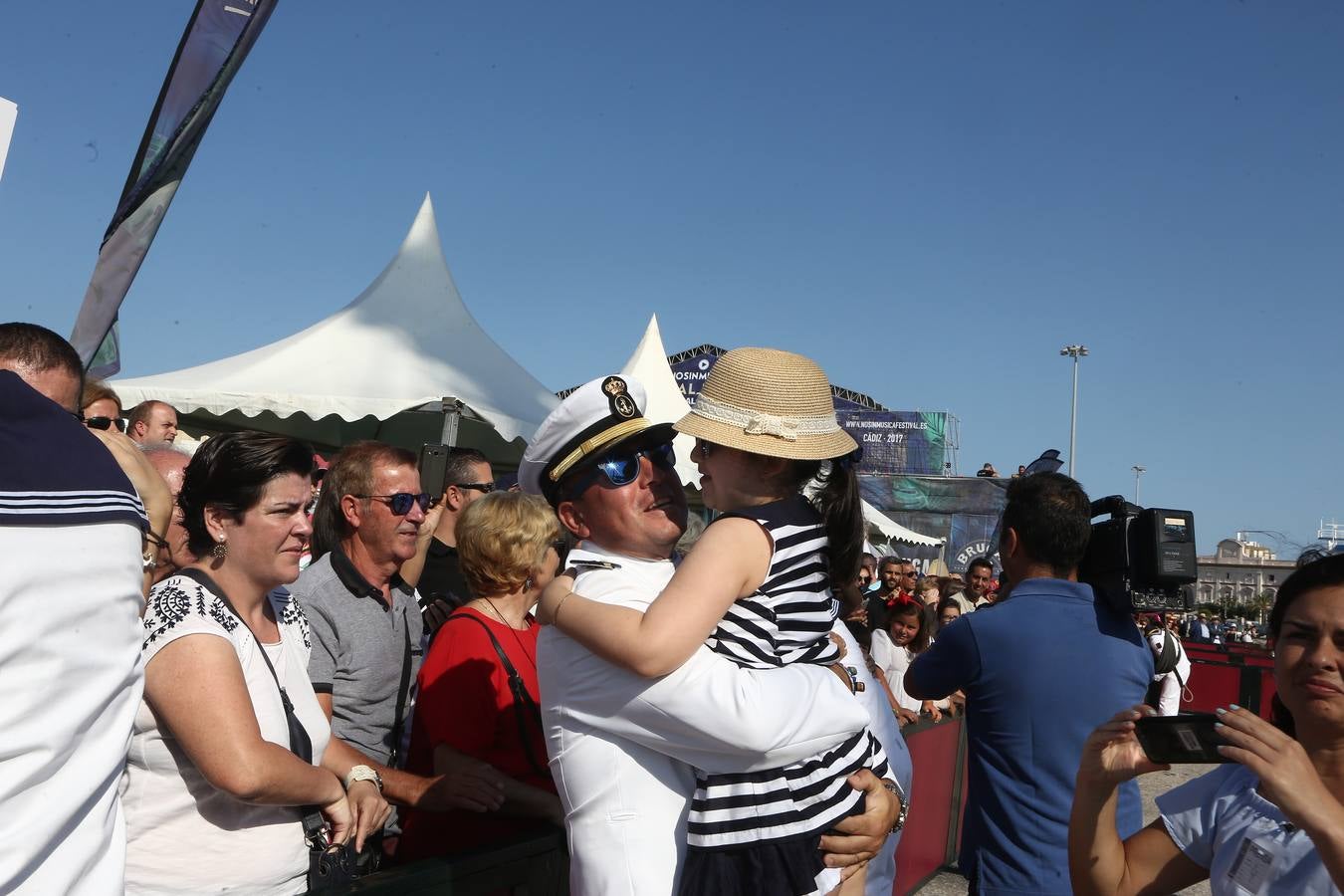 El buque regresa a Cádiz tras su 89º crucero de instrucción