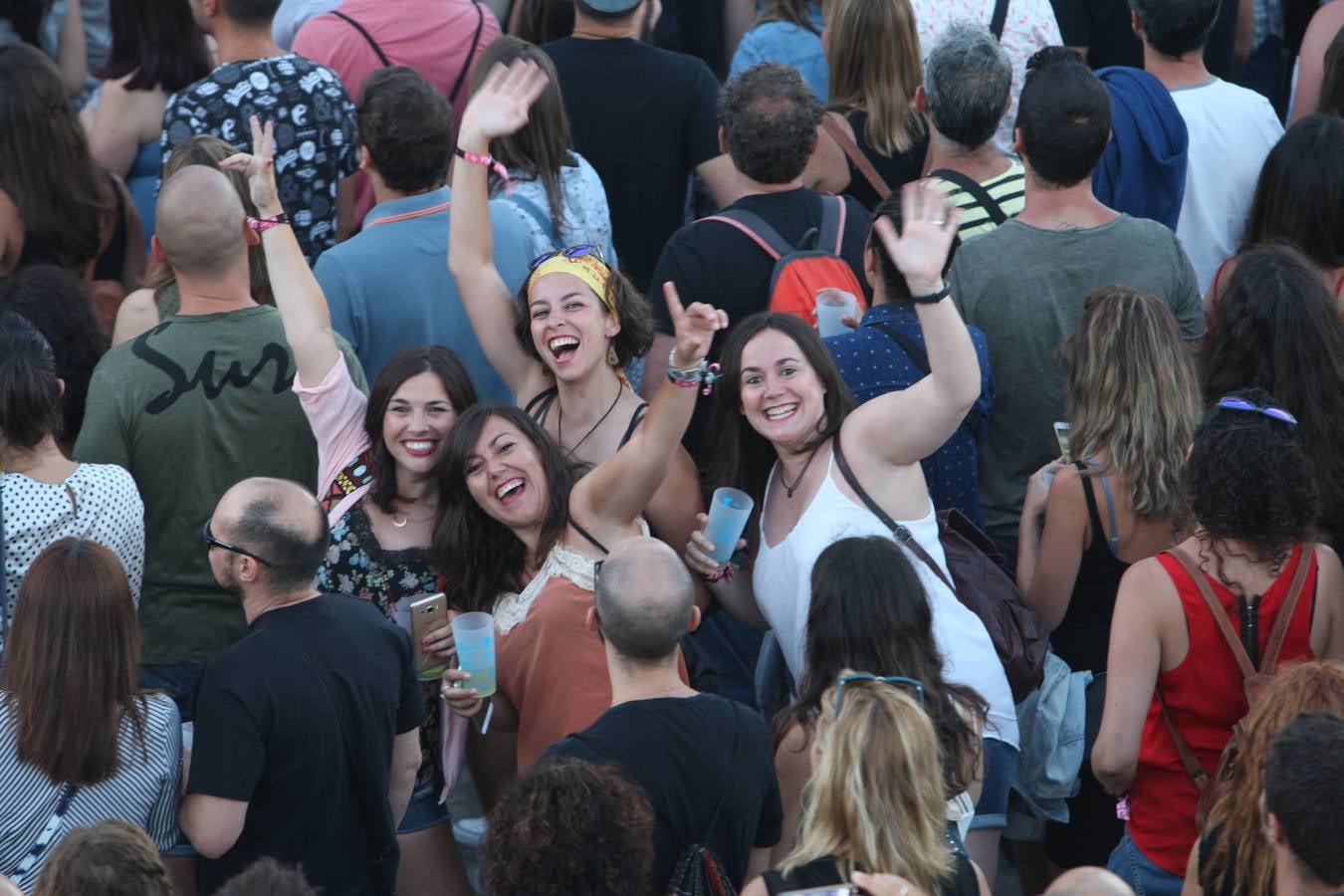 Momentos mágicos en el concierto de Coque Malla