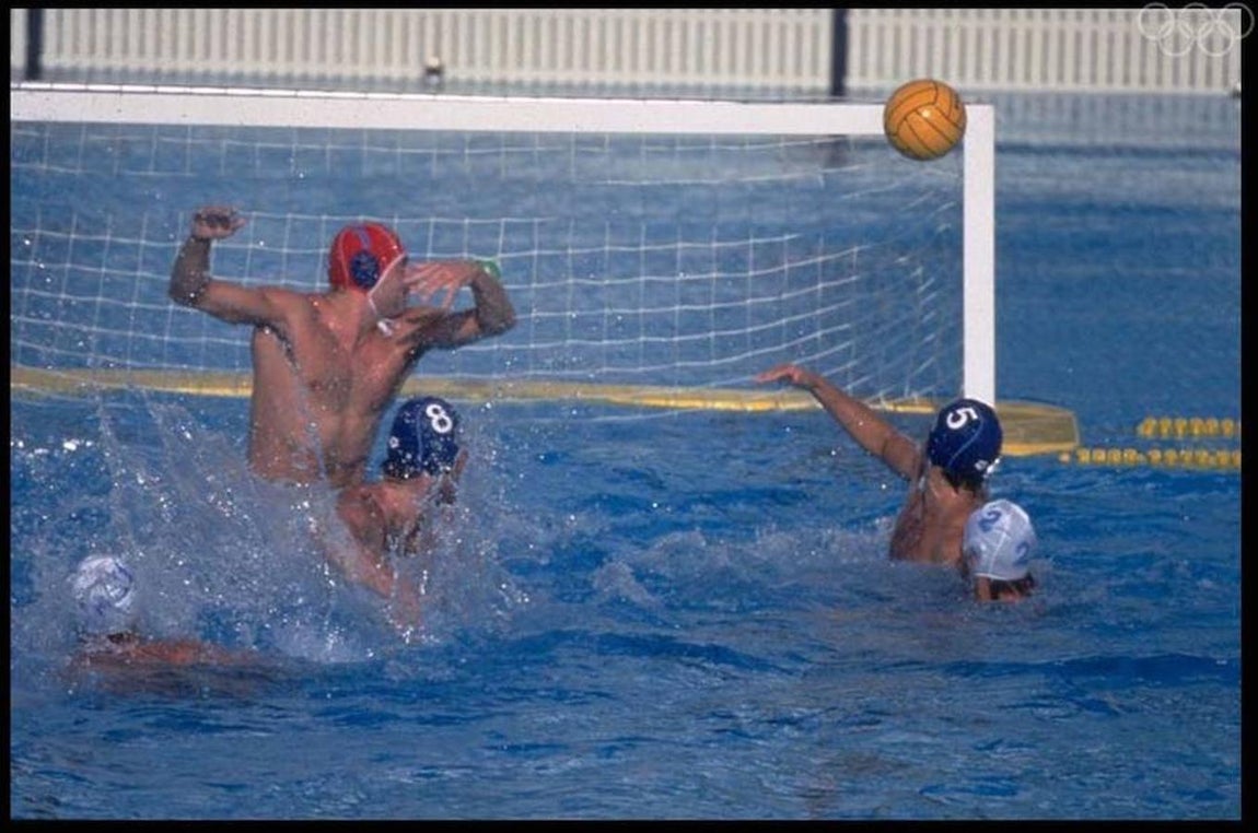 Imagen de la final masculina de waterpolo en la que España perdió 9-8 contra Italia. Olympic.org