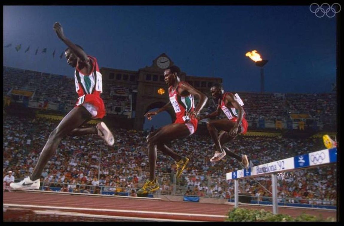 Así lucía el estadio olímpico de Barcelona durante una prueba del 3.000 obstáculos. Olympic.org
