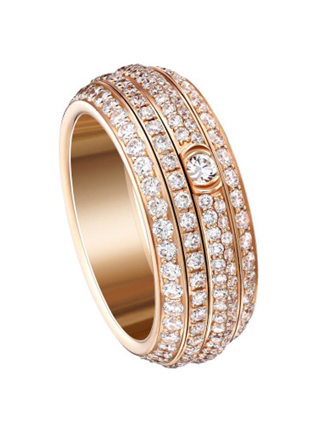 Piaget. Anillo Possession en oro rosa engastado con 234 diamantes talla brillante (aproximadamente 2,24 quilates).