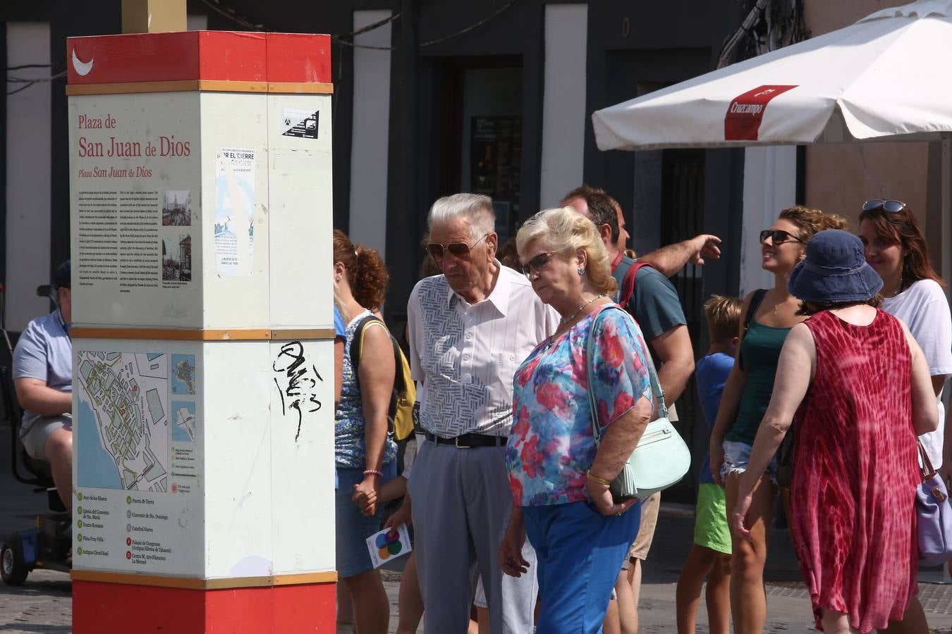 Más de 17.000 personas llegan a la ciudad en cuatro grandes cruceros