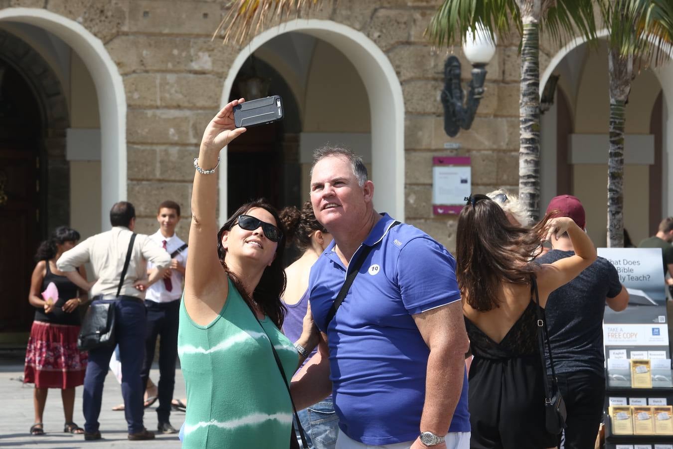 Más de 17.000 personas llegan a la ciudad en cuatro grandes cruceros