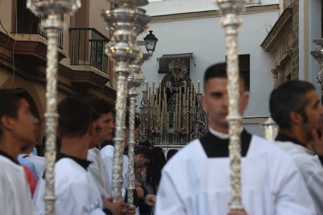 Procesión extraordinaria de la Virgen de la Soledad por el 425 aniversario de la hermandad