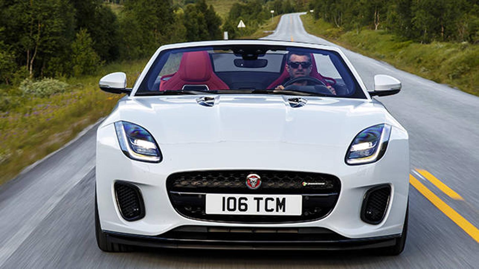 El nuevo Jaguar F-TYPE Convertible de 300 caballos. 