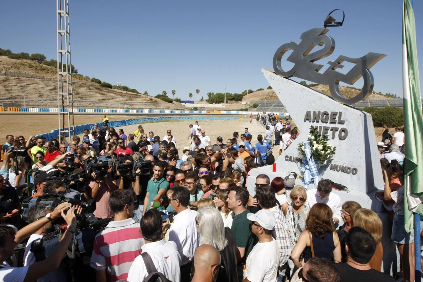 FOTOS: Homenaje a Ángel Nieto en el Circuito de Jerez