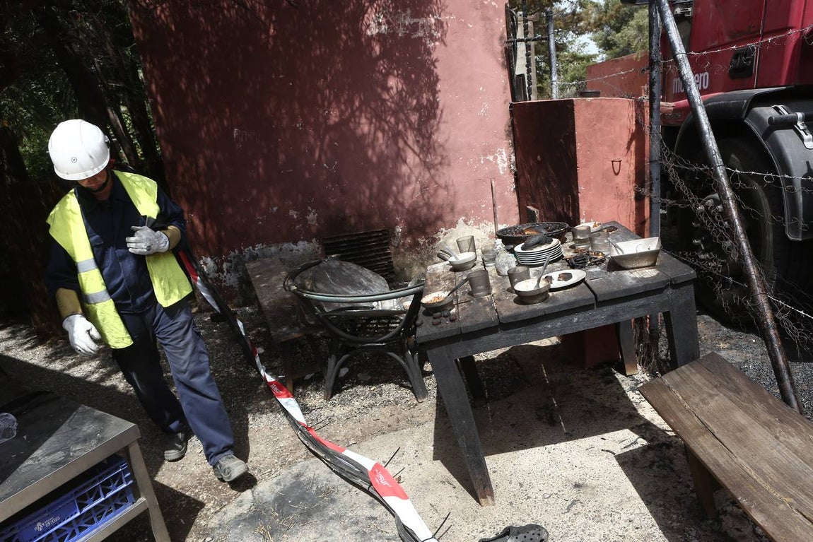 Fotos: El fuego se produjo en el patio del restaurante