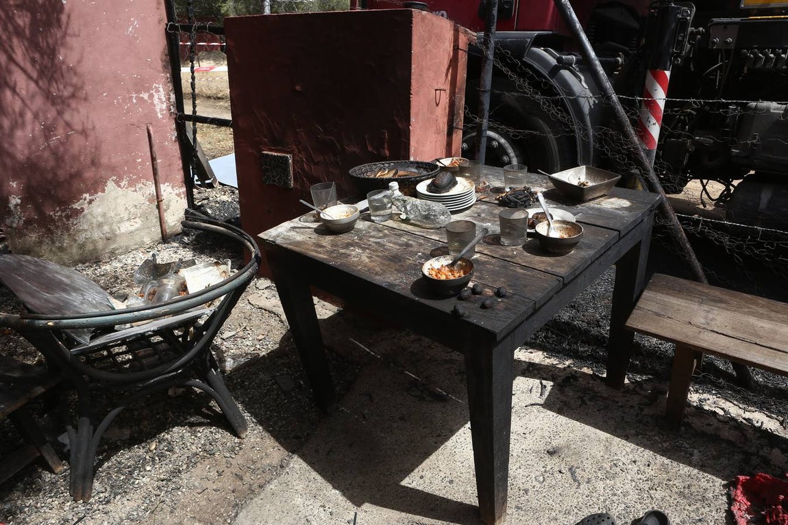 Fotos: El fuego se produjo en el patio del restaurante