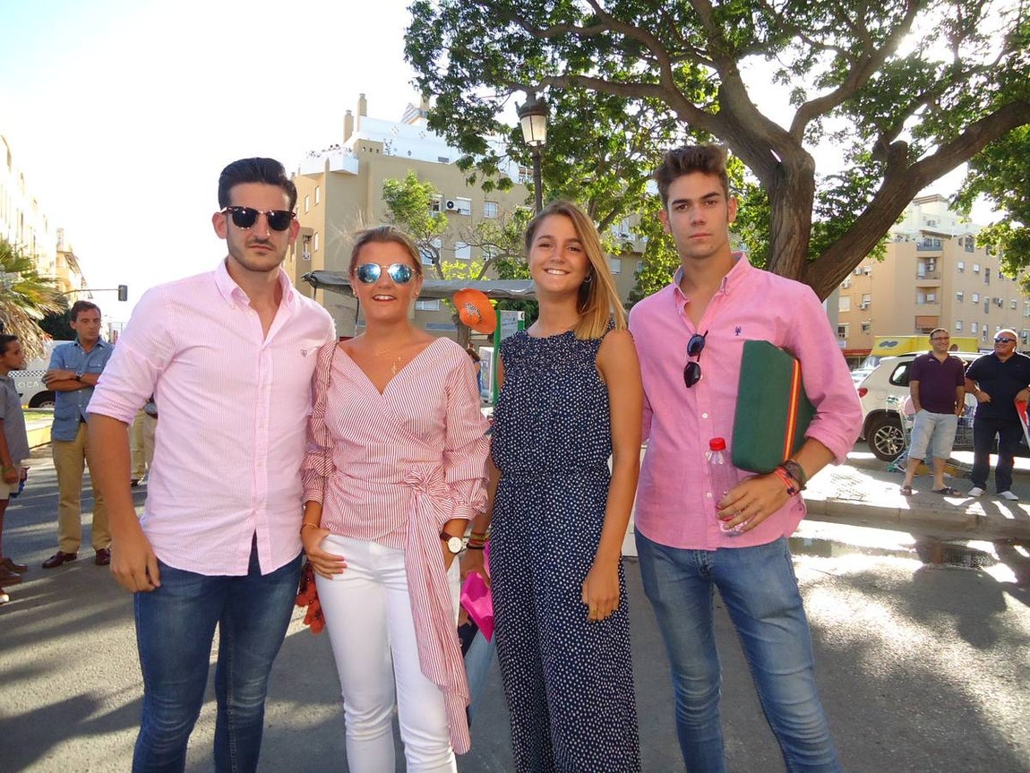 Joel Ortega, Marta Gil, Paula Gil y Adrián García. 