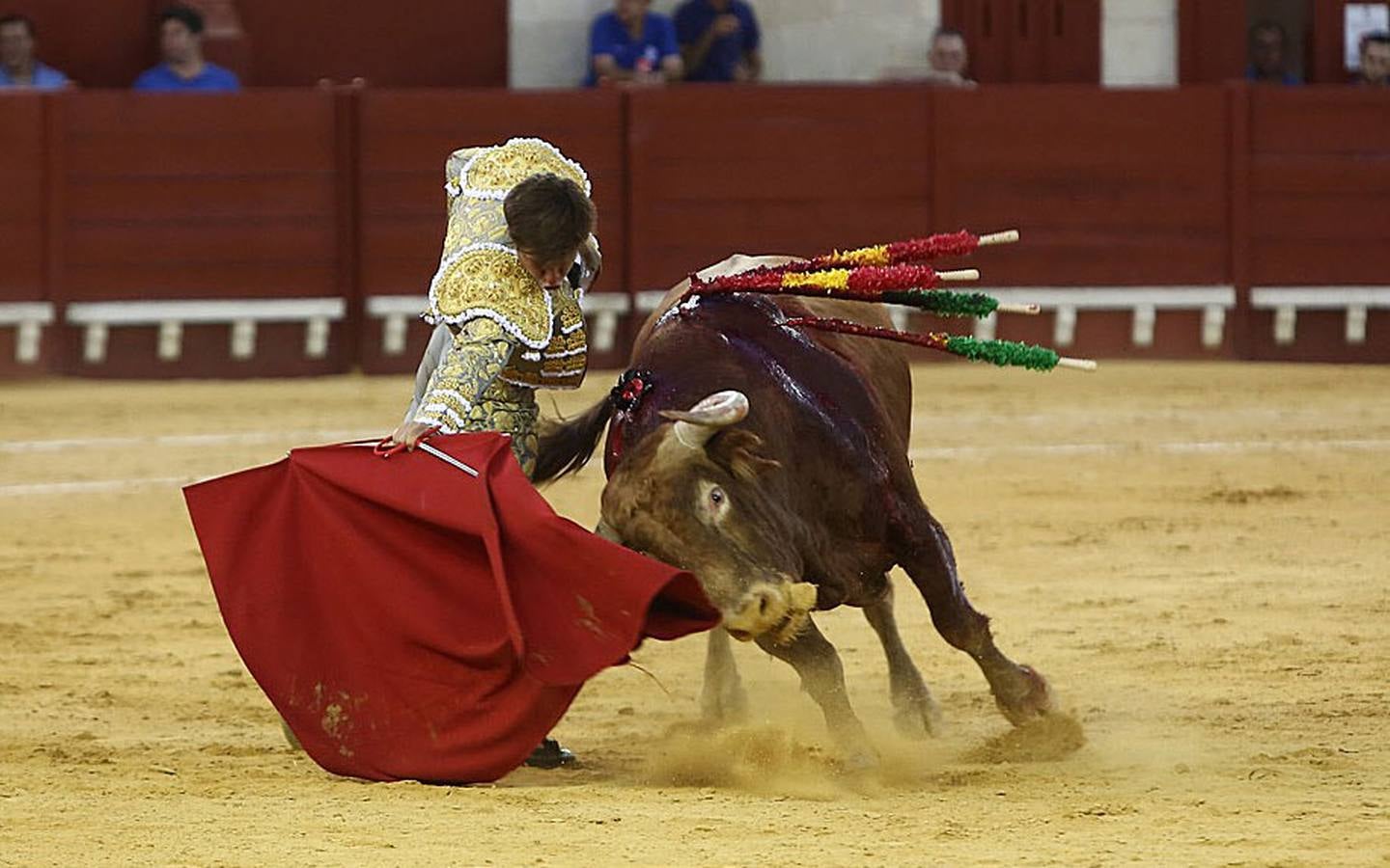 Cinco orejas y un rabo para El Juli en El Puerto