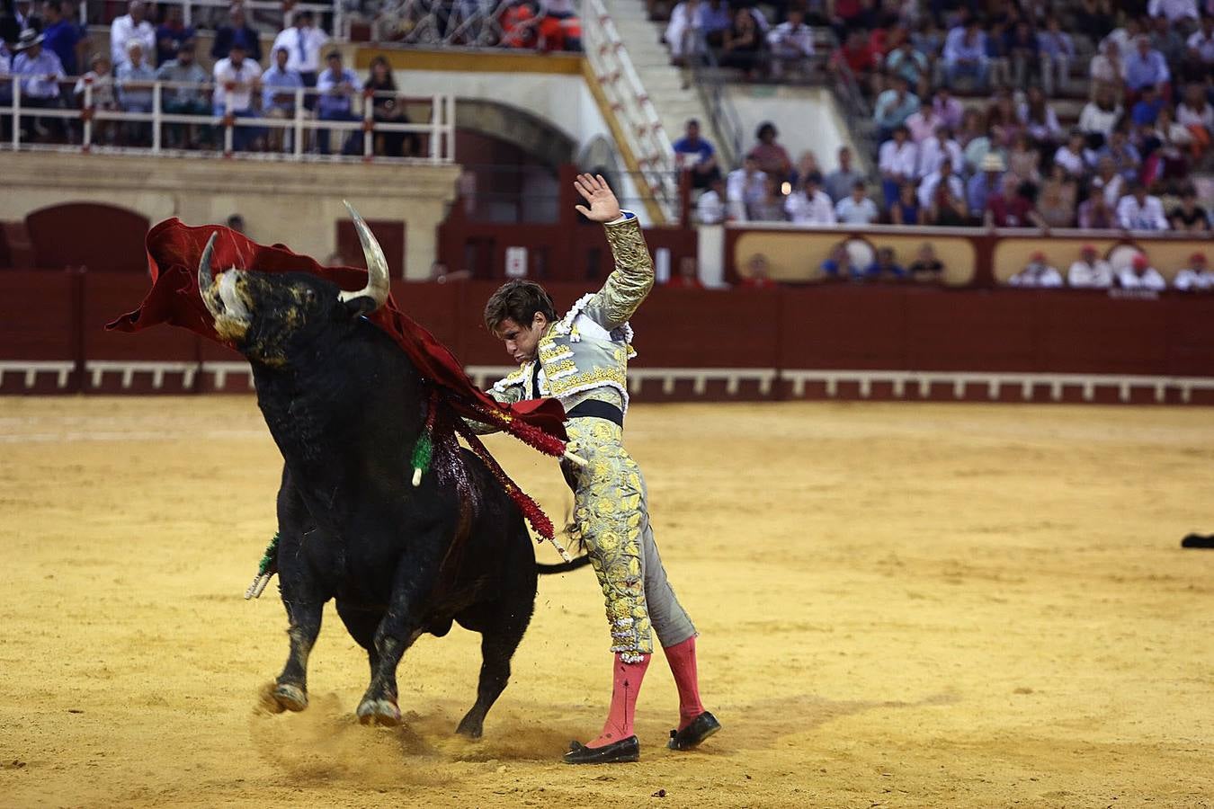 Cinco orejas y un rabo para El Juli en El Puerto