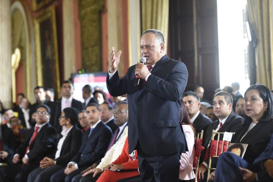 La Asamblea Constituyente de Maduro toma posesión con el rechazo internacional