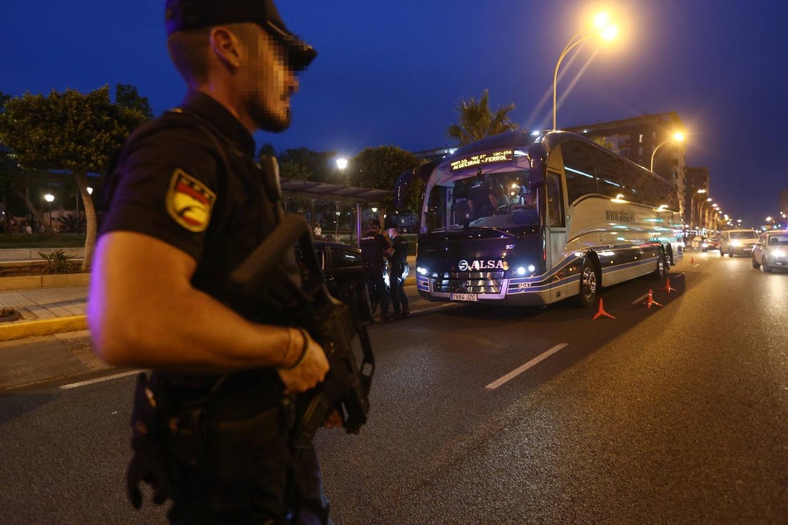 FOTOS: Medidas de seguridad en Cádiz tras los atentados