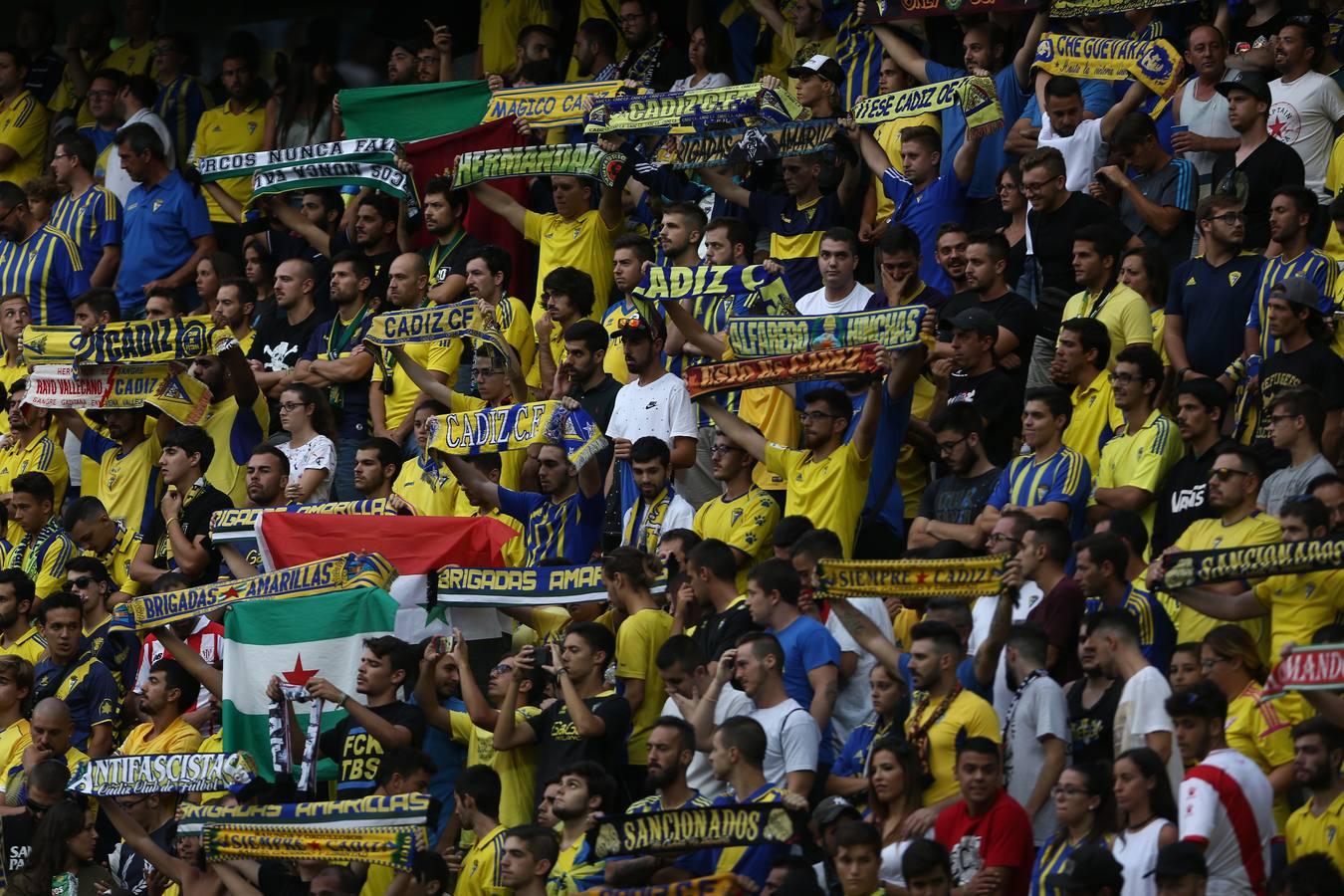 FOTOS: Búscate en las gradas del estadio Carranza