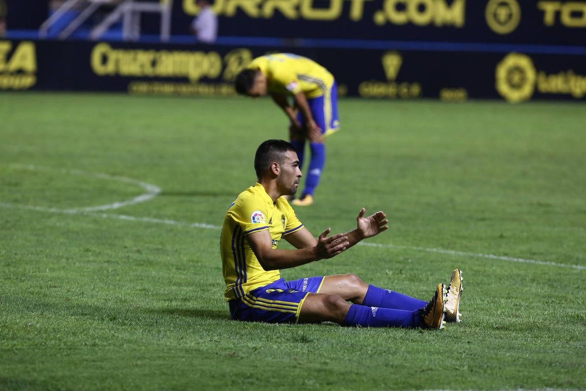 FOTOS: Cádiz CF - Alcorcón en imágenes