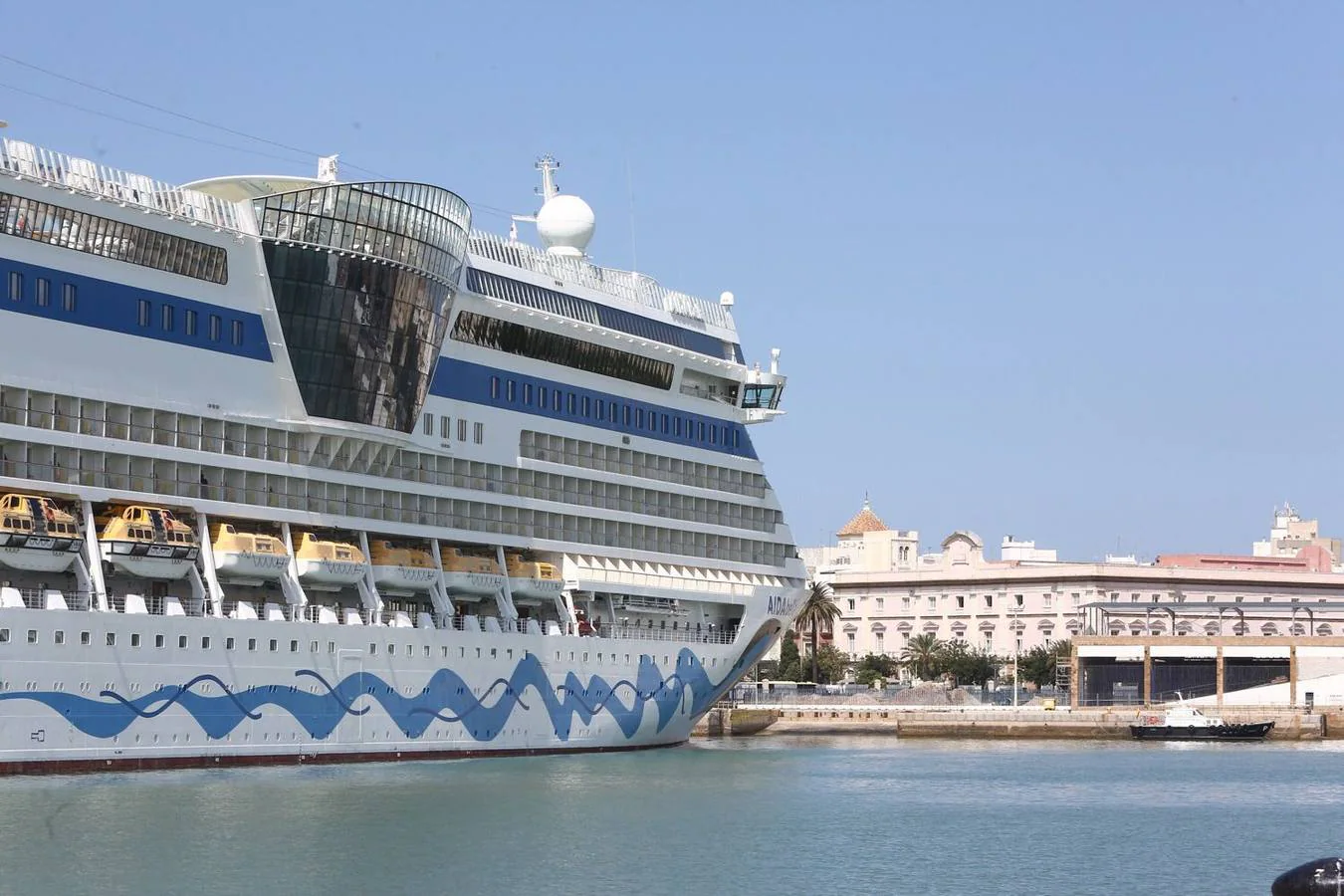 Desembarco de cruceristas en Cádiz
