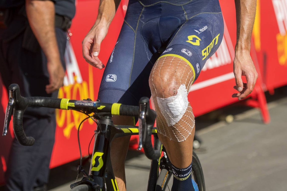 La llegada de la Vuelta Ciclista a España a Tomares, en imágenes