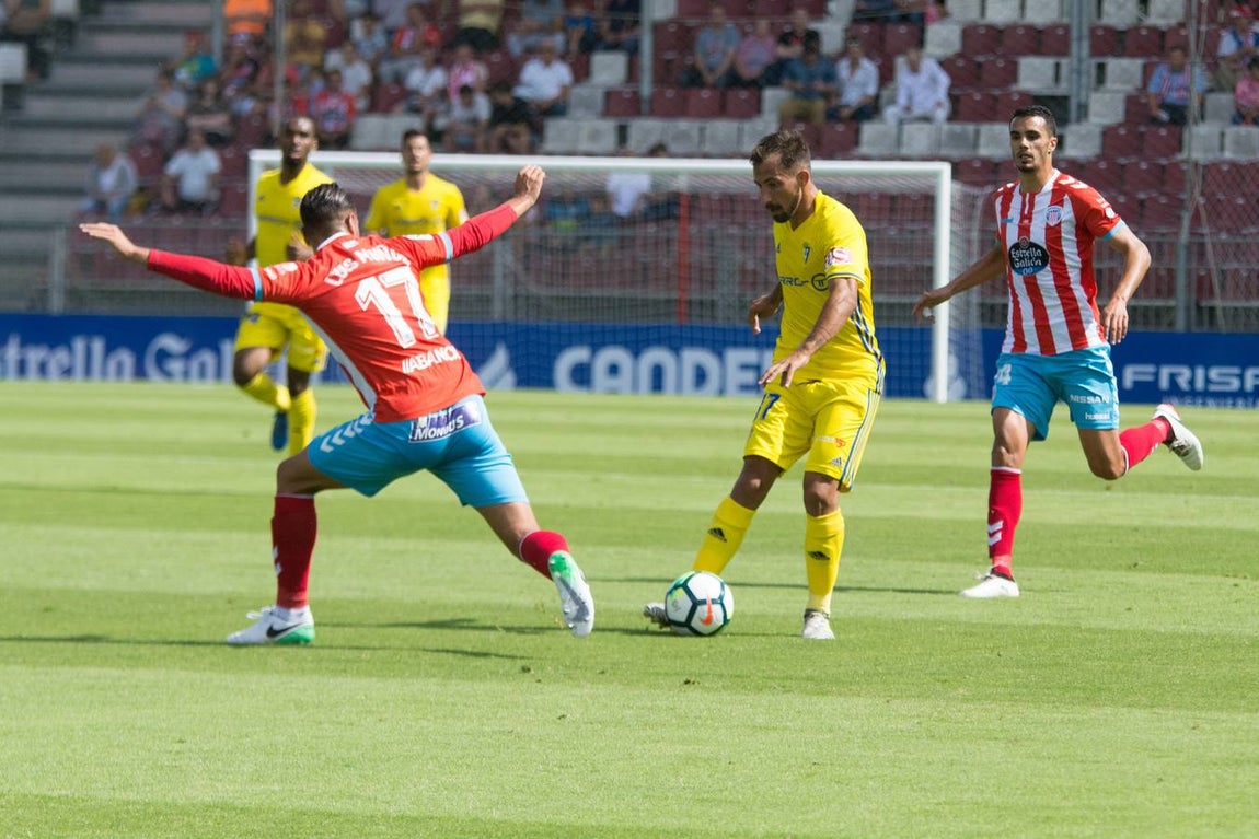 Las imágenes del partido Lugo-Cádiz CF (0-1)