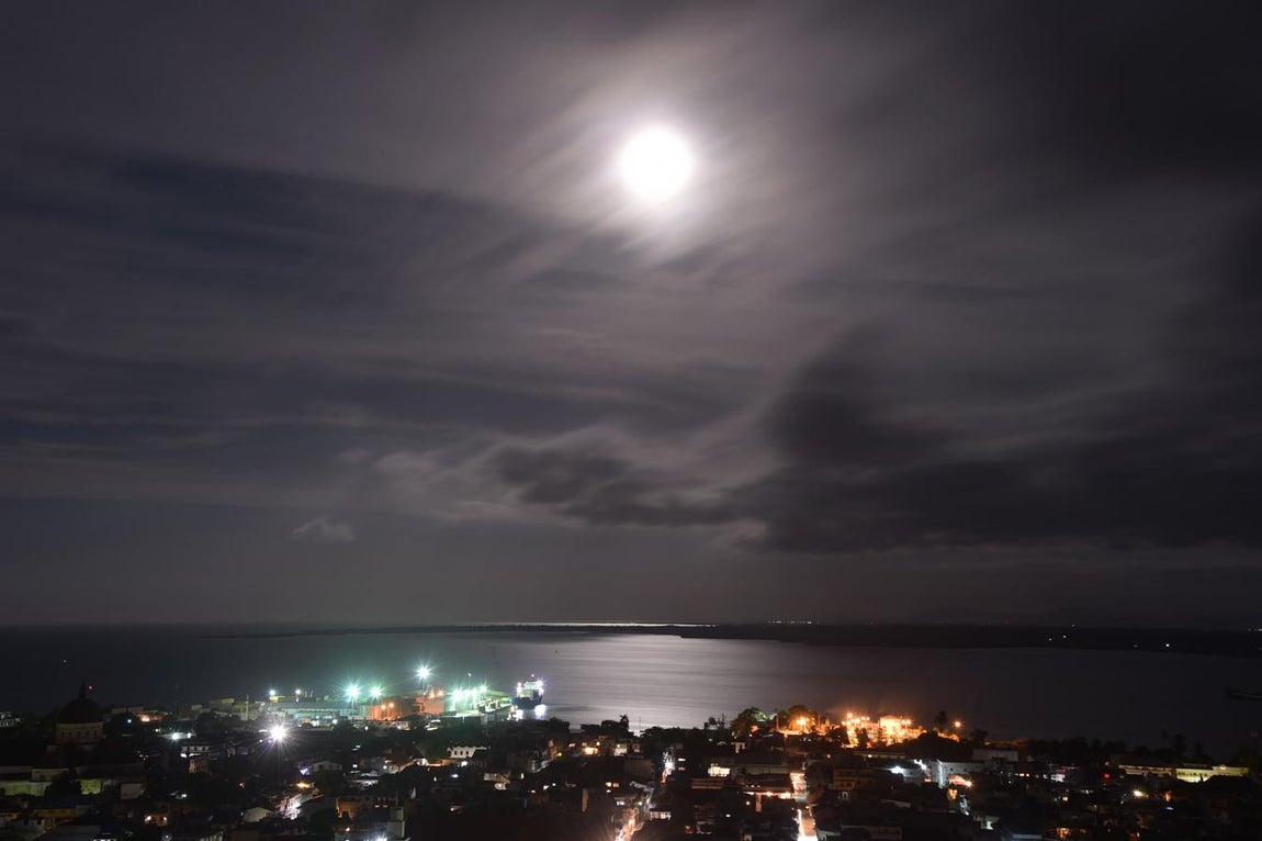 El cielo sobre la ciudad de Cabo Haitiano anuncia la llegada del huracán Irma. 