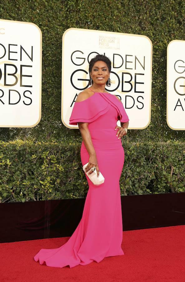 Angela Bassett. Nominada a los Premios Emmy como mejor estrella invitada de comedia por «Master of none»