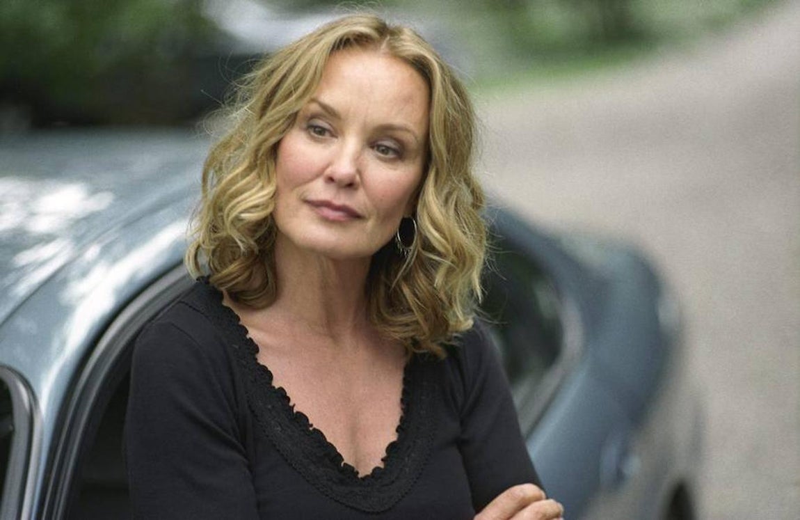 Jessica Lange. Nominada a los Premios Emmy como mejor actriz protagonista de serie limitada/TV Movie por «Feud»