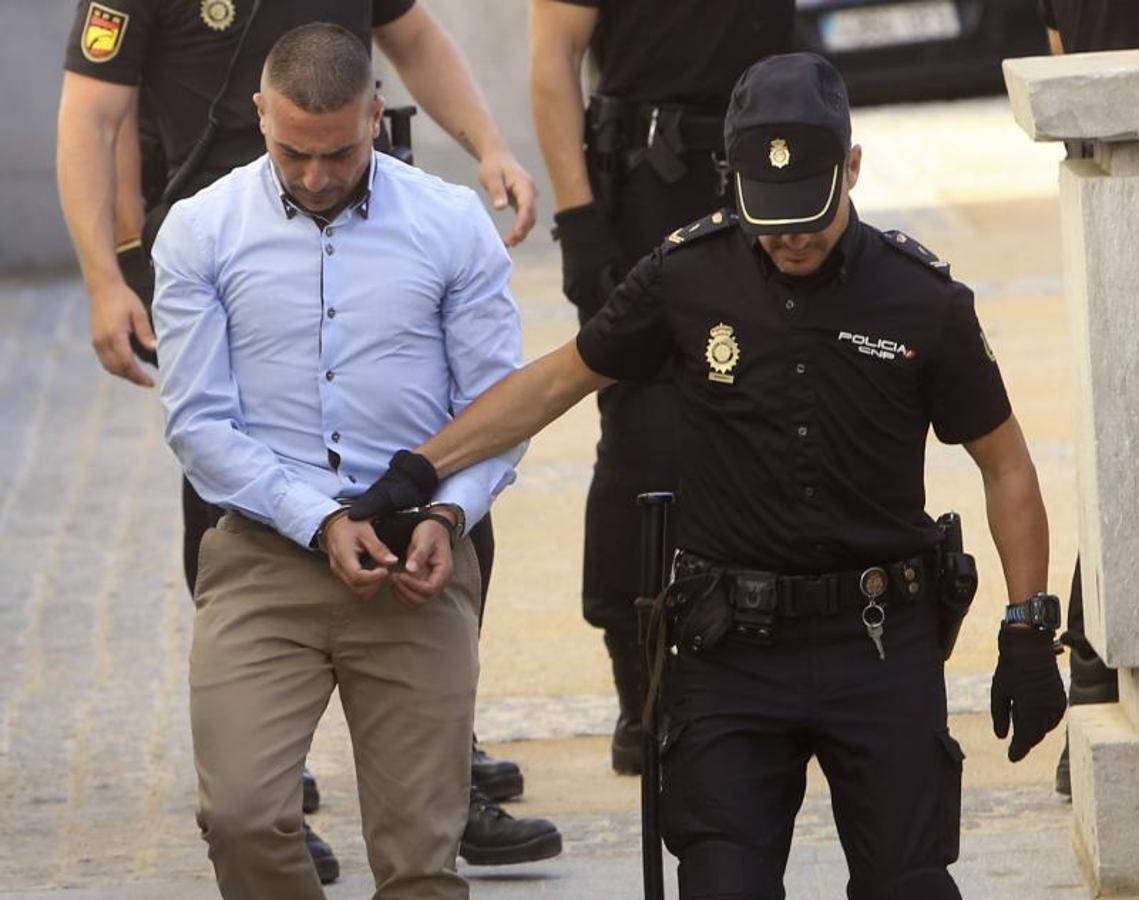 FOTOS: Arranca el juicio al &#039;Ojos&#039; entre fuertes medidas de seguridad